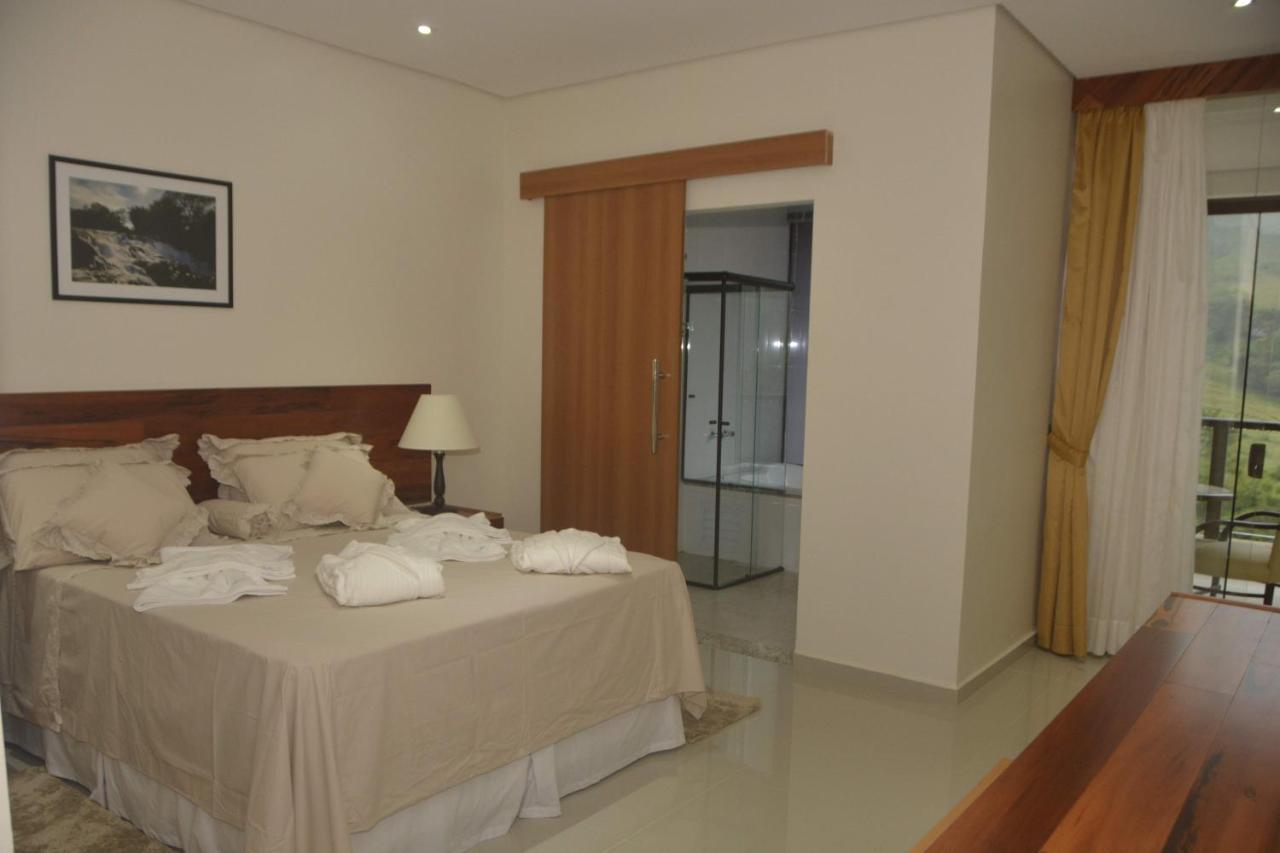 Marina Bella Eco Resort อิสเตรมา ภายนอก รูปภาพ